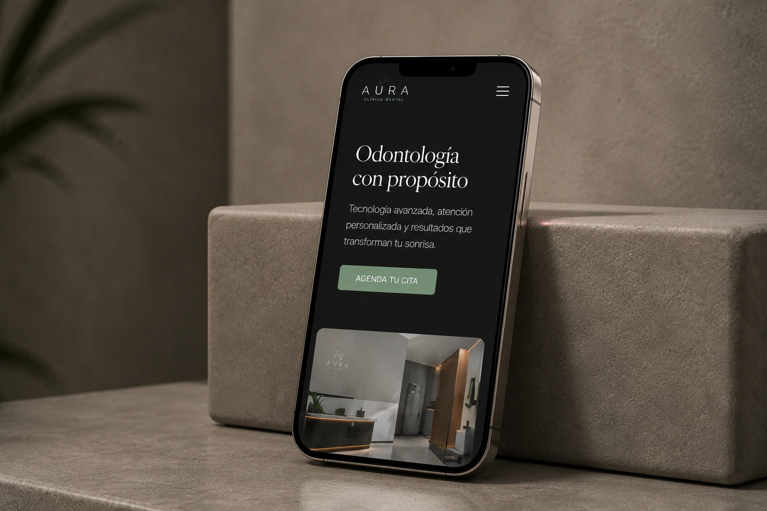 Sitio móvil de Aura en teléfono